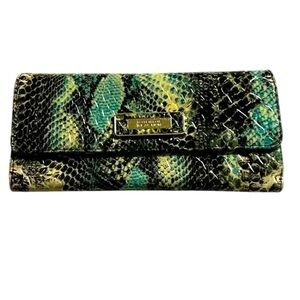 Kennith Cole Reaction trifold long wallet